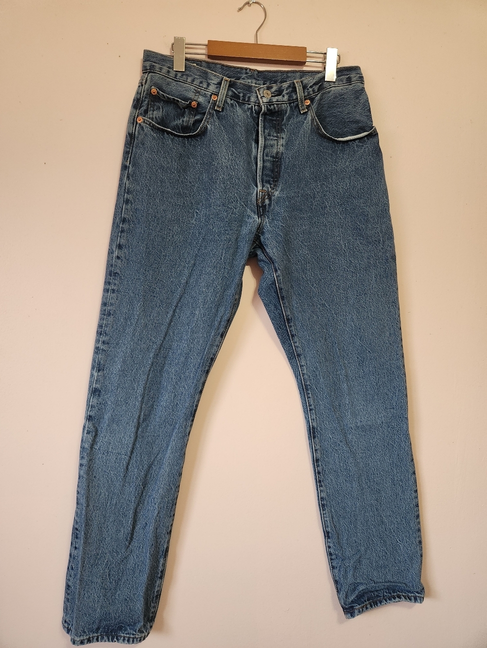 Levi's Premium 501 Big E Straight Leg Jeans Medium Wash Size 30 EUC